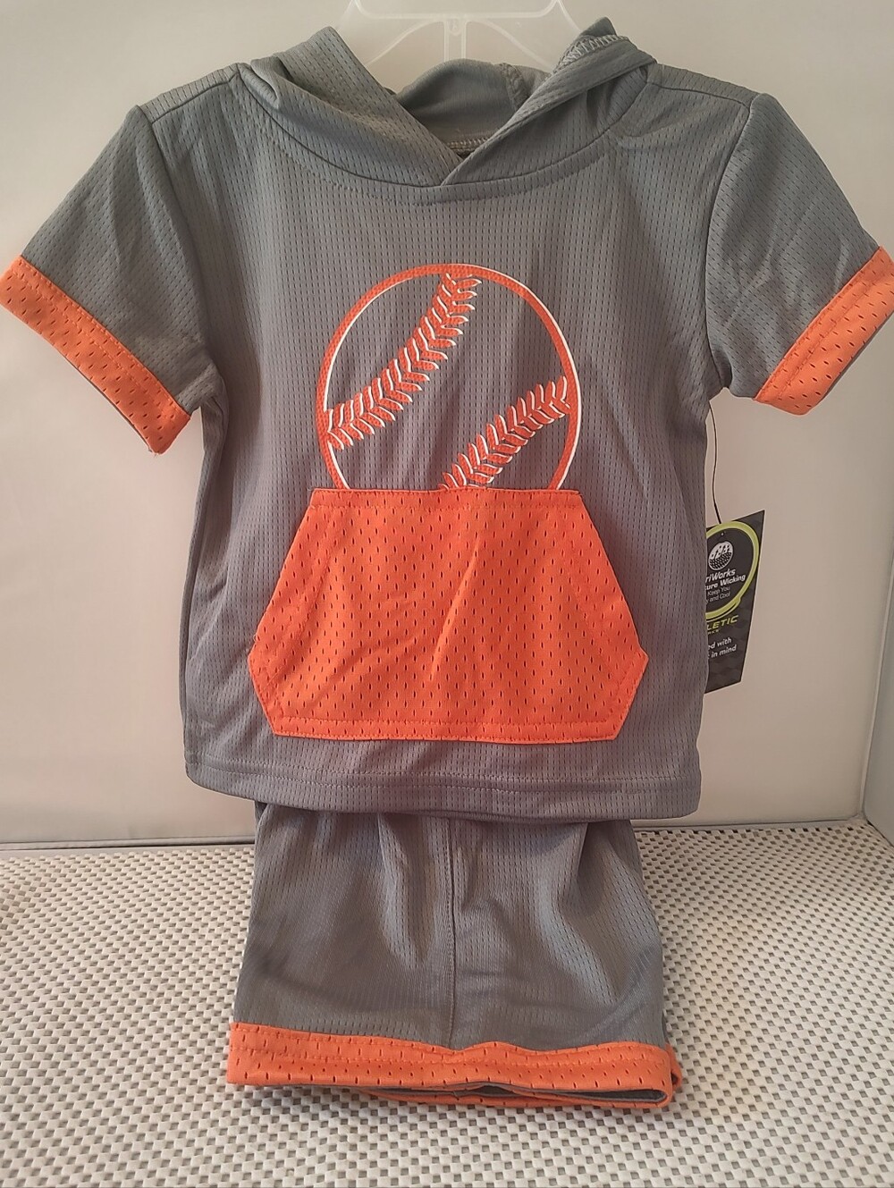 Boys 18 Months Top with Hood and Shorts Baseball Grey/Orange Baby Toddler NWT